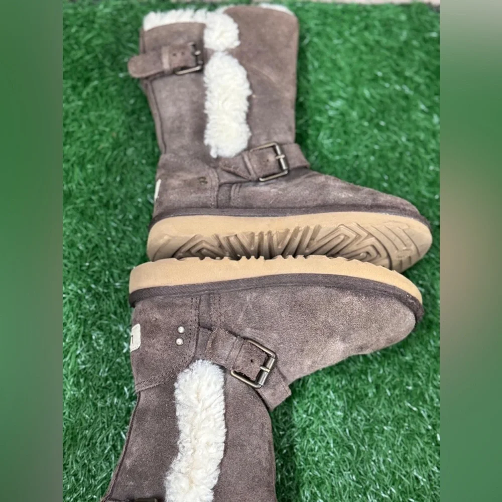 Ugg Magda 1017352K Brown kids‎ Water Resistant Boot Size 13